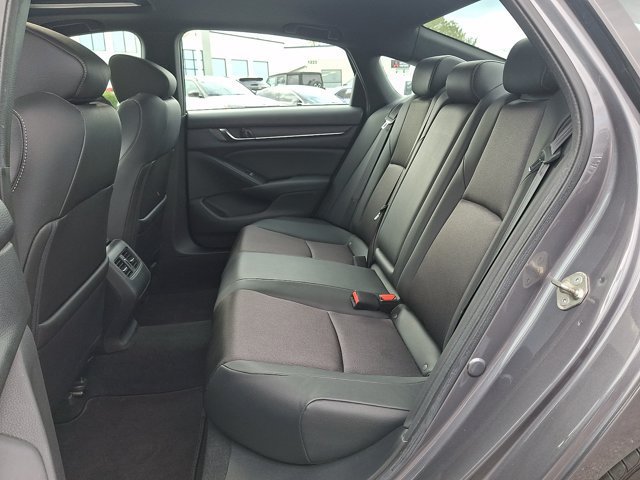Used 2019 Honda Accord Sport image 13