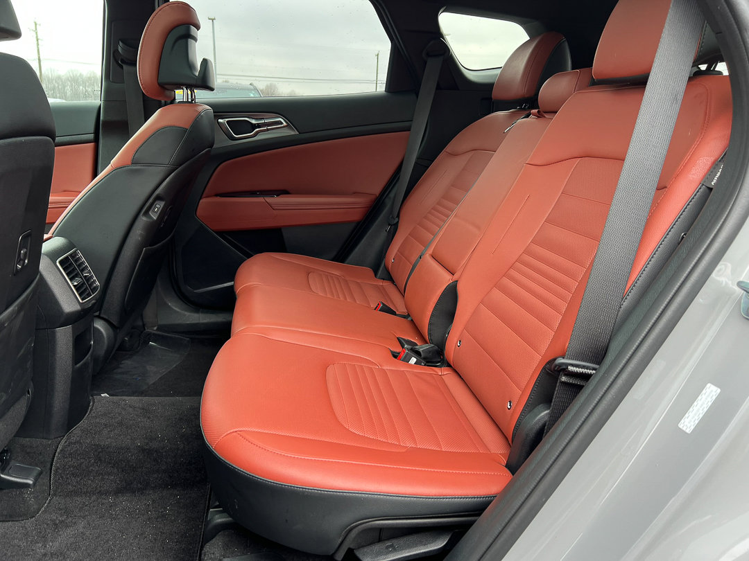 Used 2024 Kia Sportage SX image 27