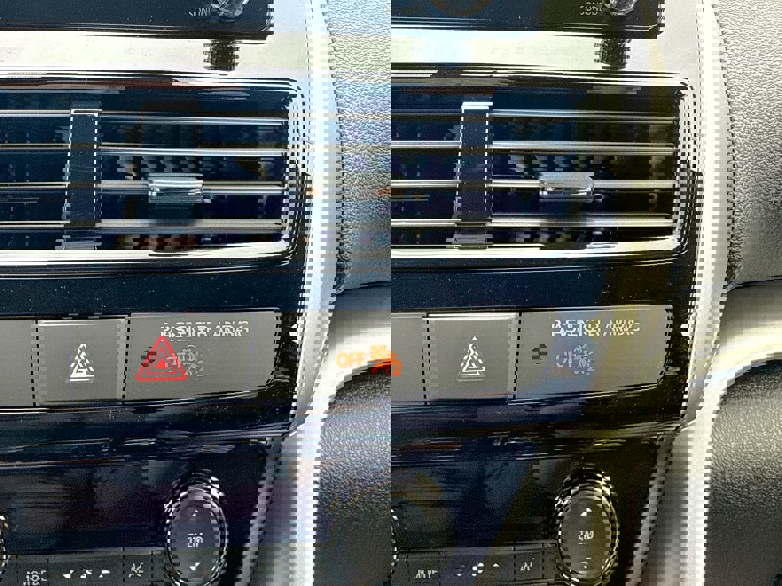 New 2026 Mitsubishi Eclipse Cross AWD image 32