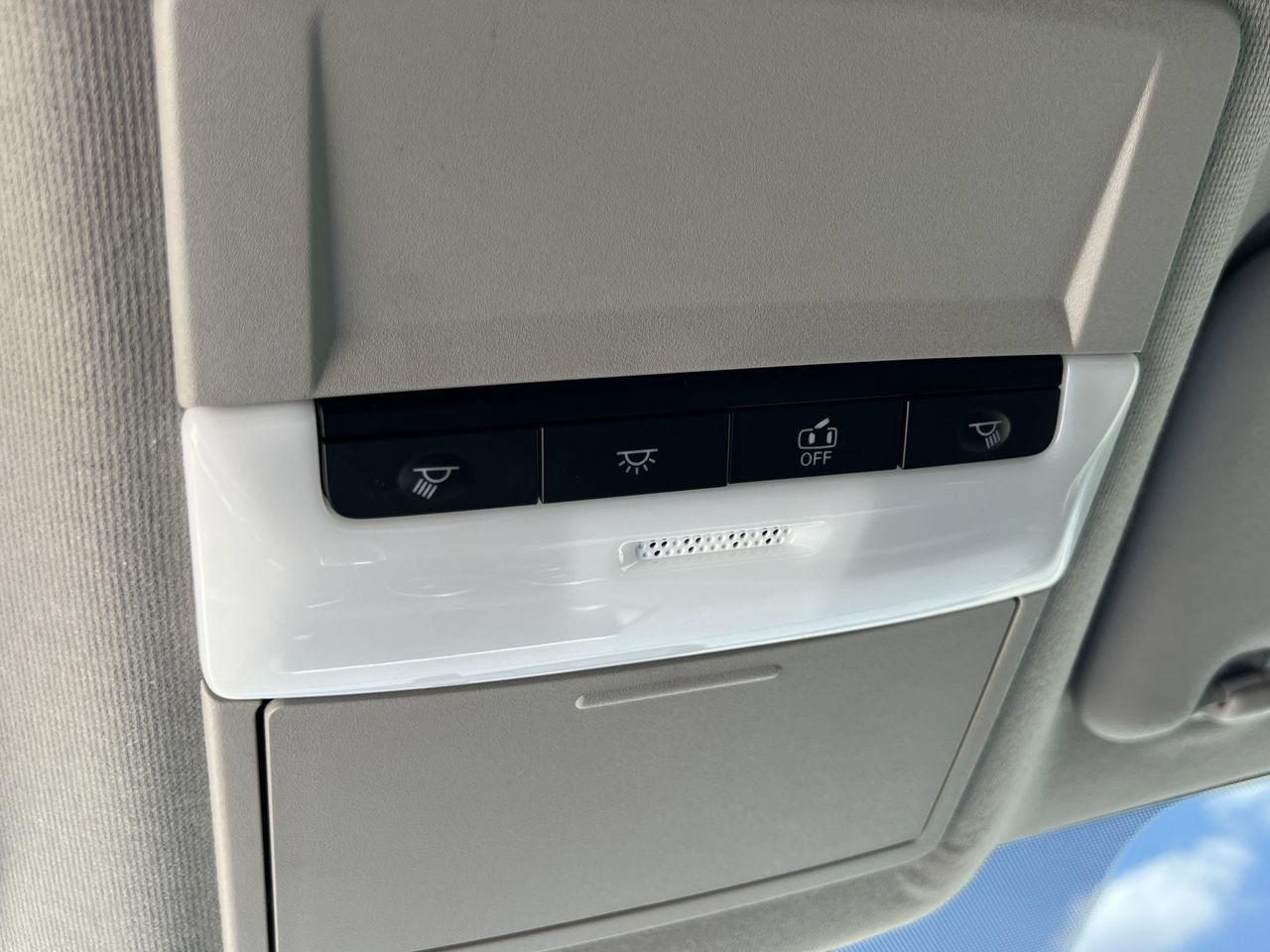 Certified 2024 Nissan Sentra SV FWD image 19