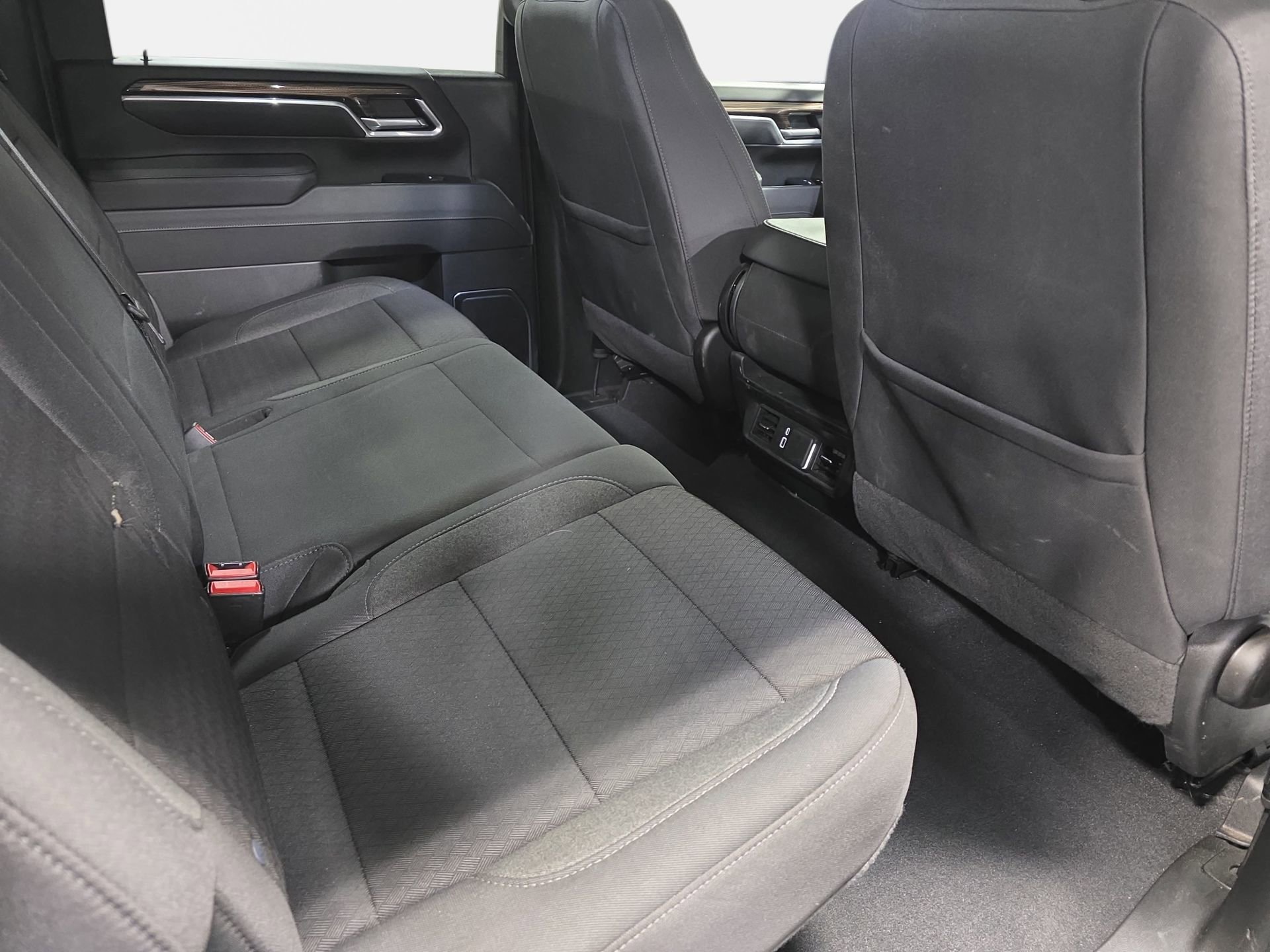 Used 2025 Chevrolet Silverado 3500 LT w/ Safety Package image 11