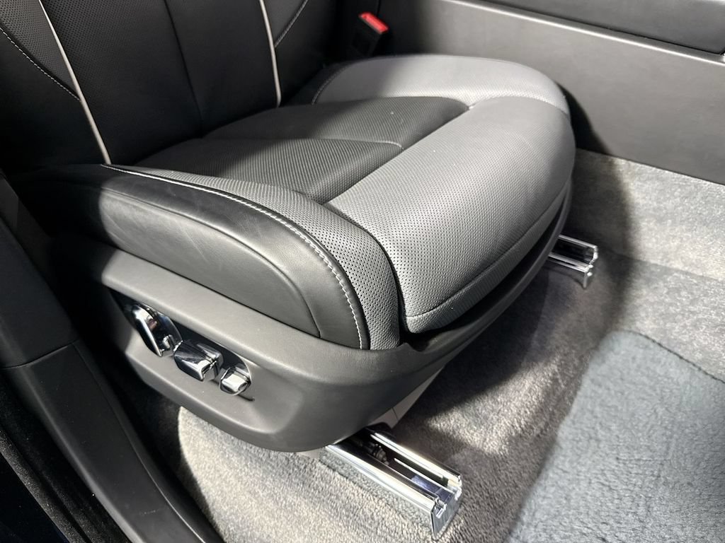 Used 2020 Rolls-Royce Cullinan AWD/4WD image 70