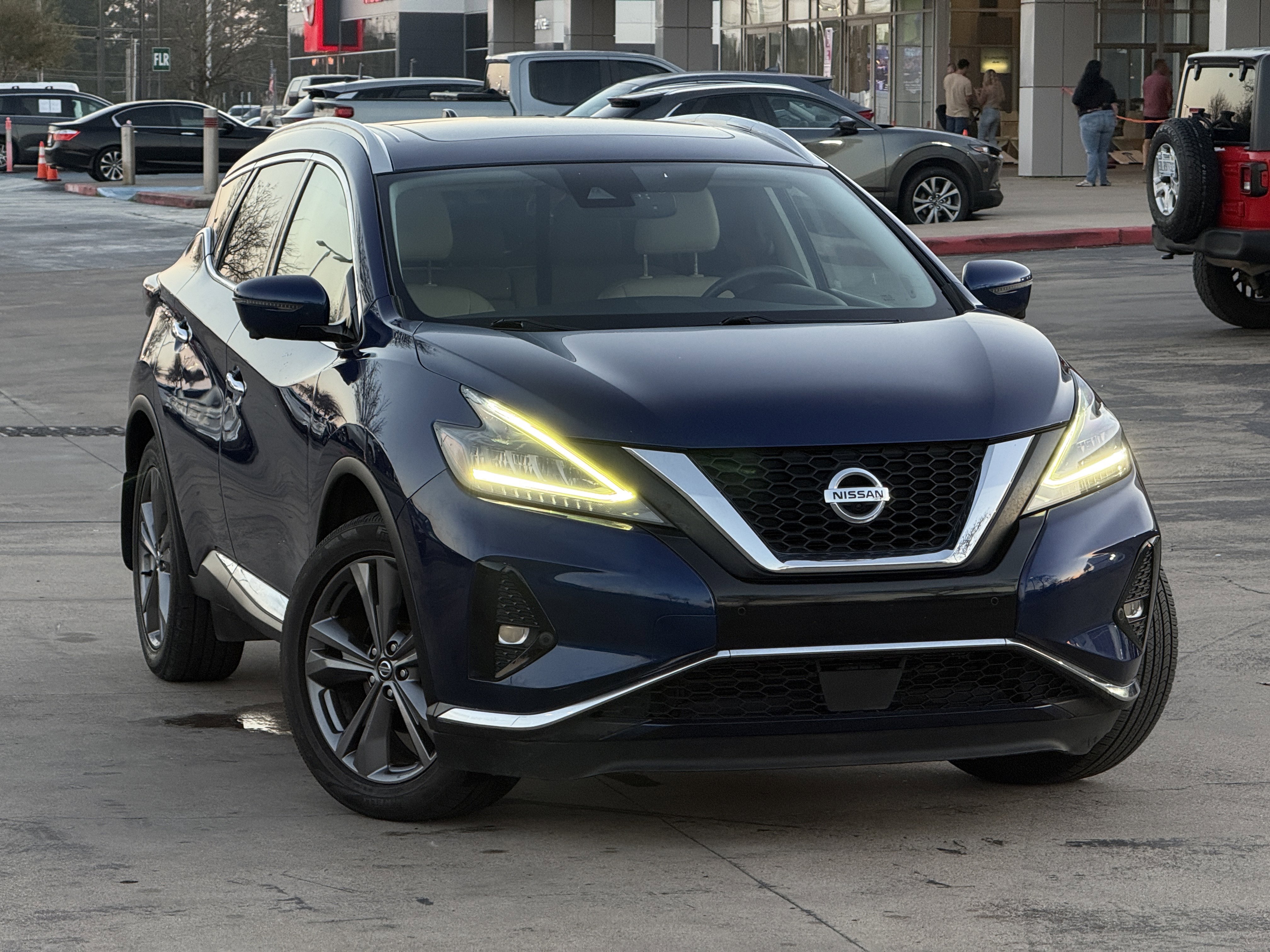 Used 2021 Nissan Murano Platinum w/ Cargo Package image 3