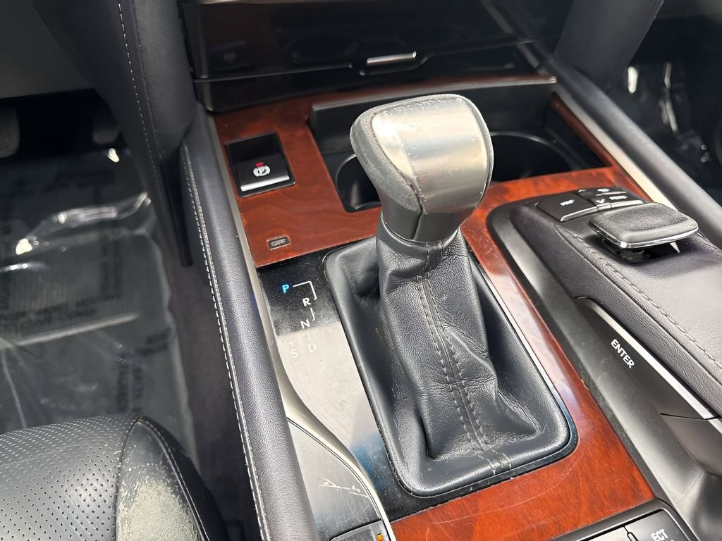 Used 2016 Lexus LX 570 4WD image 17