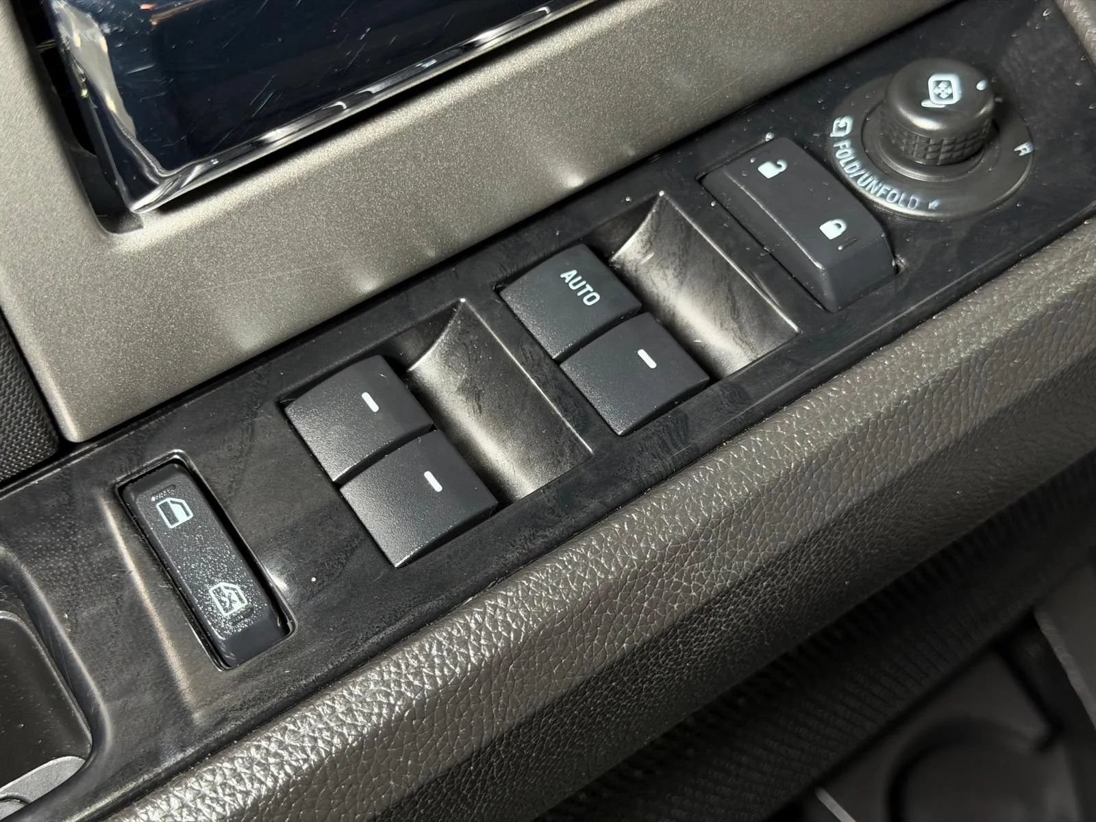 Used 2014 Ford Expedition EL Limited w/ Equipment Group 301A RWD image 30