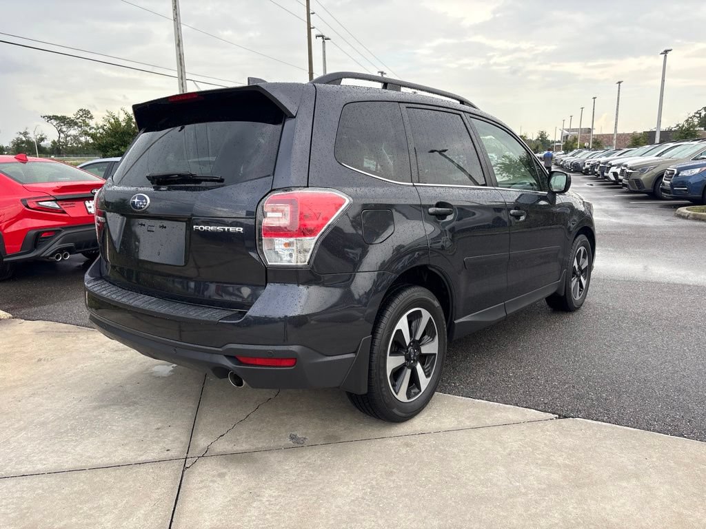Used 2018 Subaru Forester 2.5i Limited AWD/4WD image 5