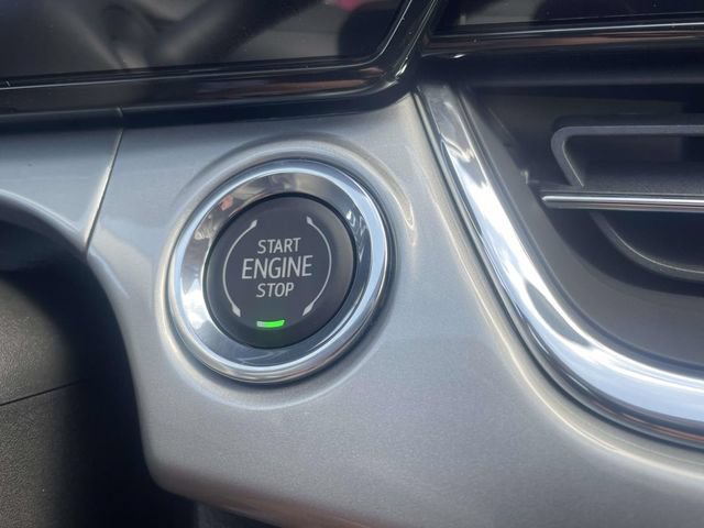New 2026 Chevrolet Trax LT w/ Sunroof Package FWD image 16