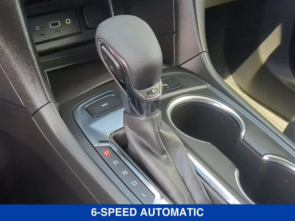 Used 2023 Chevrolet Equinox LT AWD/4WD image 13