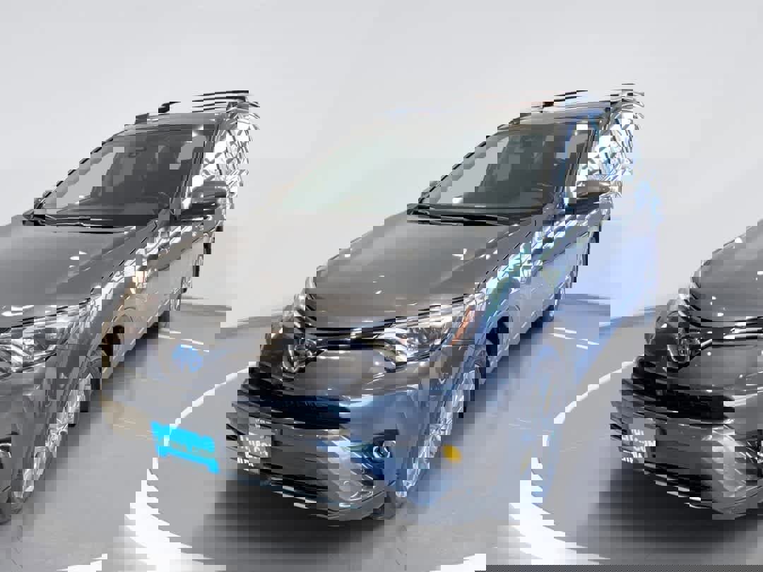 Used 2016 Toyota RAV4 Limited w/ Advanced Technology Package image 1