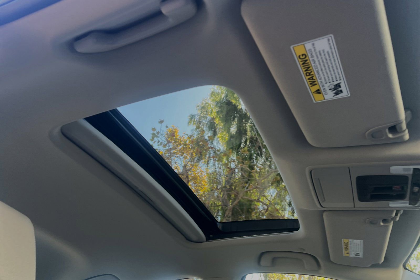 Used 2025 Honda Accord SE image 18