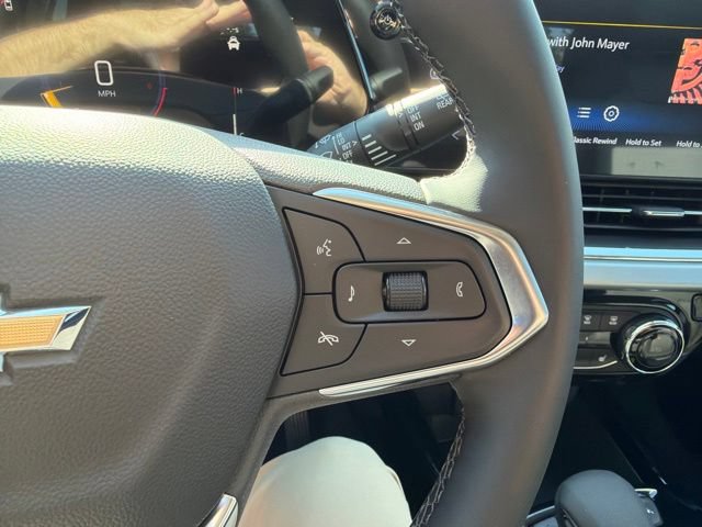 New 2026 Chevrolet Trax LT w/ LT Convenience Package FWD image 15