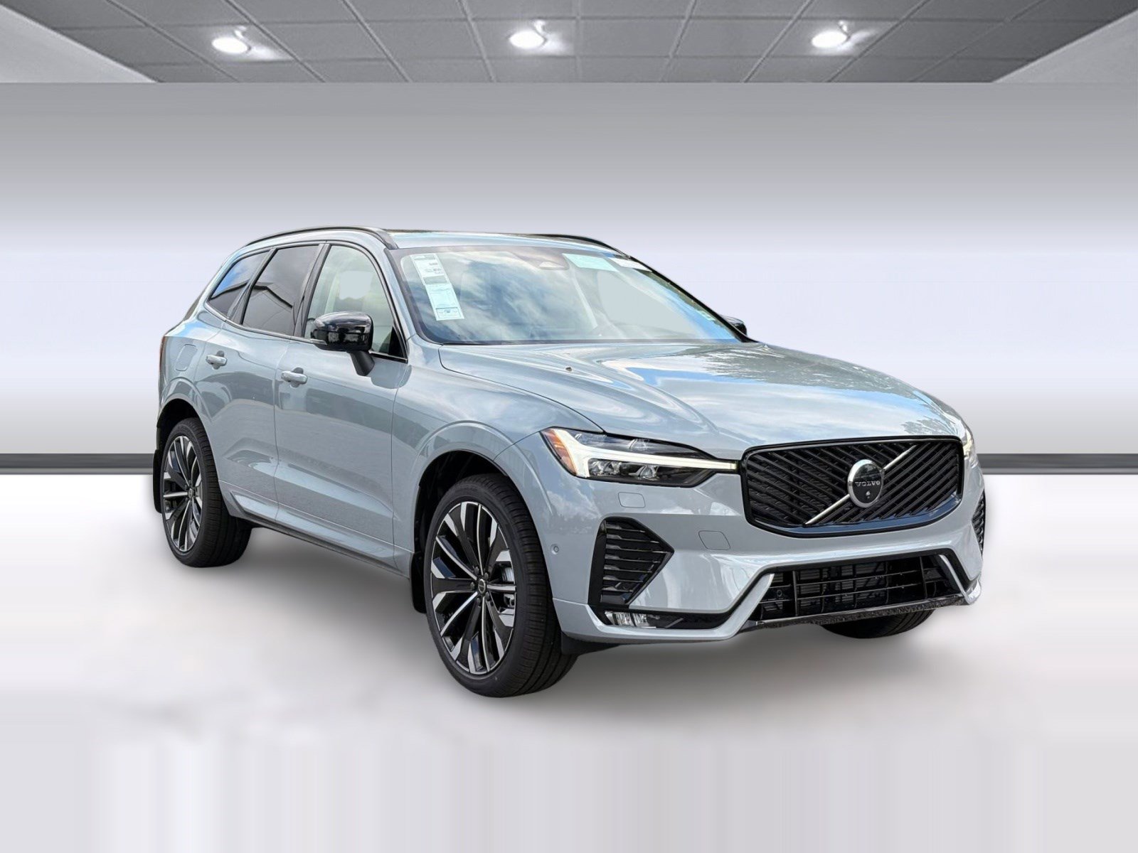 New 2026 Volvo XC60 B5 Ultra w/ Climate Package image 7