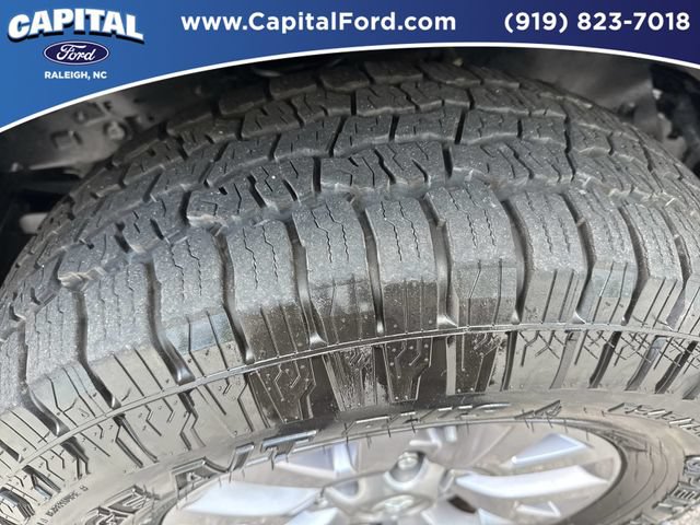 Used 2016 Toyota Tacoma SR5 w/ SR5 Appearance Package (SN) AWD/4WD image 14