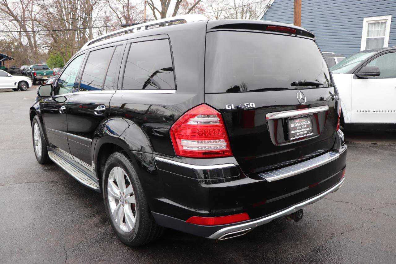 Used 2010 Mercedes-Benz GL 450 4MATIC image 3
