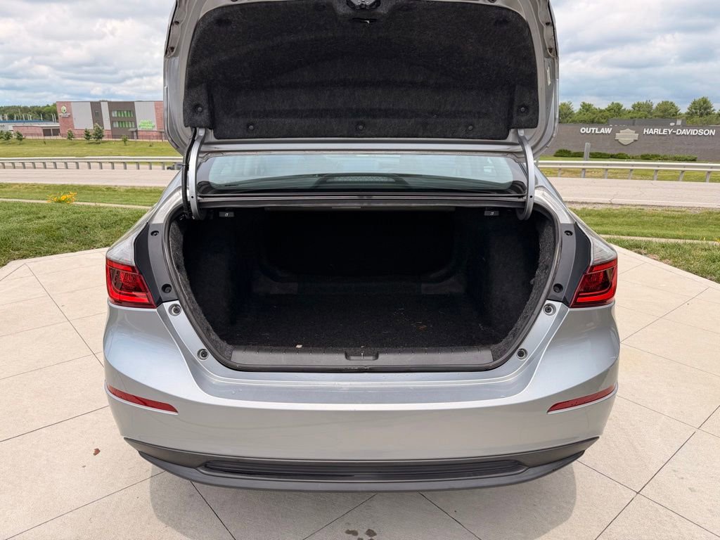 Used 2019 Honda Insight EX image 28