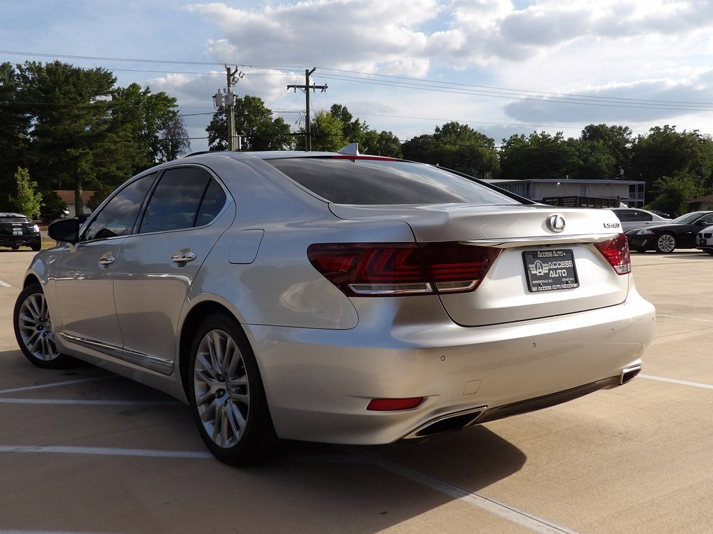 Used 2014 Lexus LS 460 Luxury w/ Comfort Package image 7