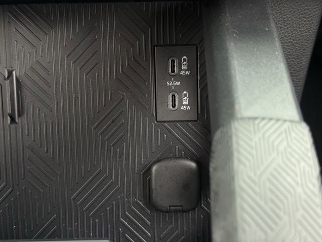 Used 2025 Toyota Tacoma SR5 AWD/4WD image 23