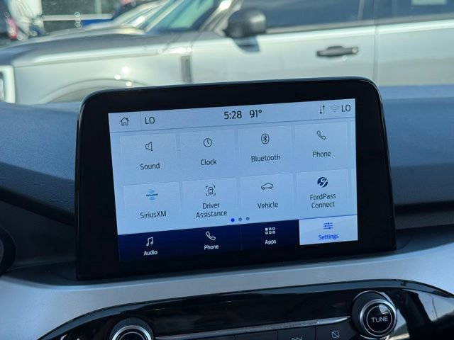 Used 2022 Ford Escape SEL w/ Technology Package AWD/4WD image 18