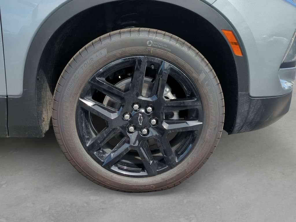 New 2026 Chevrolet Blazer LT w/ Convenience Package FWD image 11