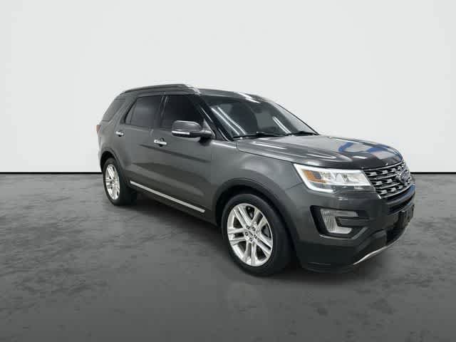 Used 2017 Ford Explorer Limited image 5