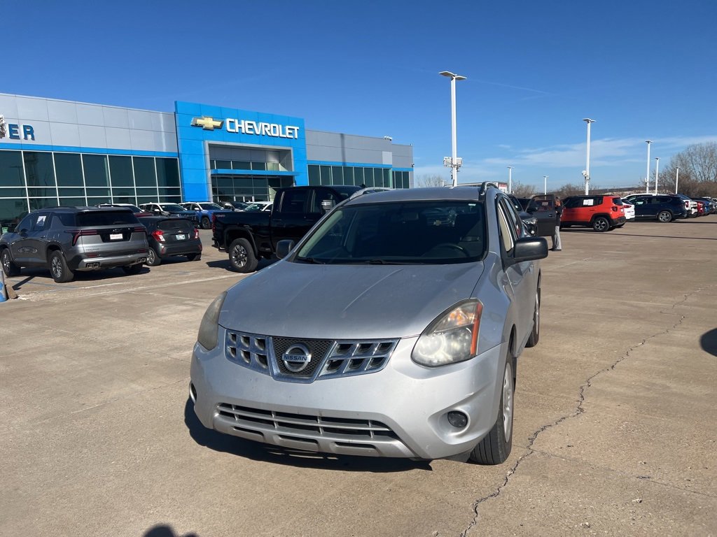 Used 2014 Nissan Rogue S w/ Convenience Package video 2
