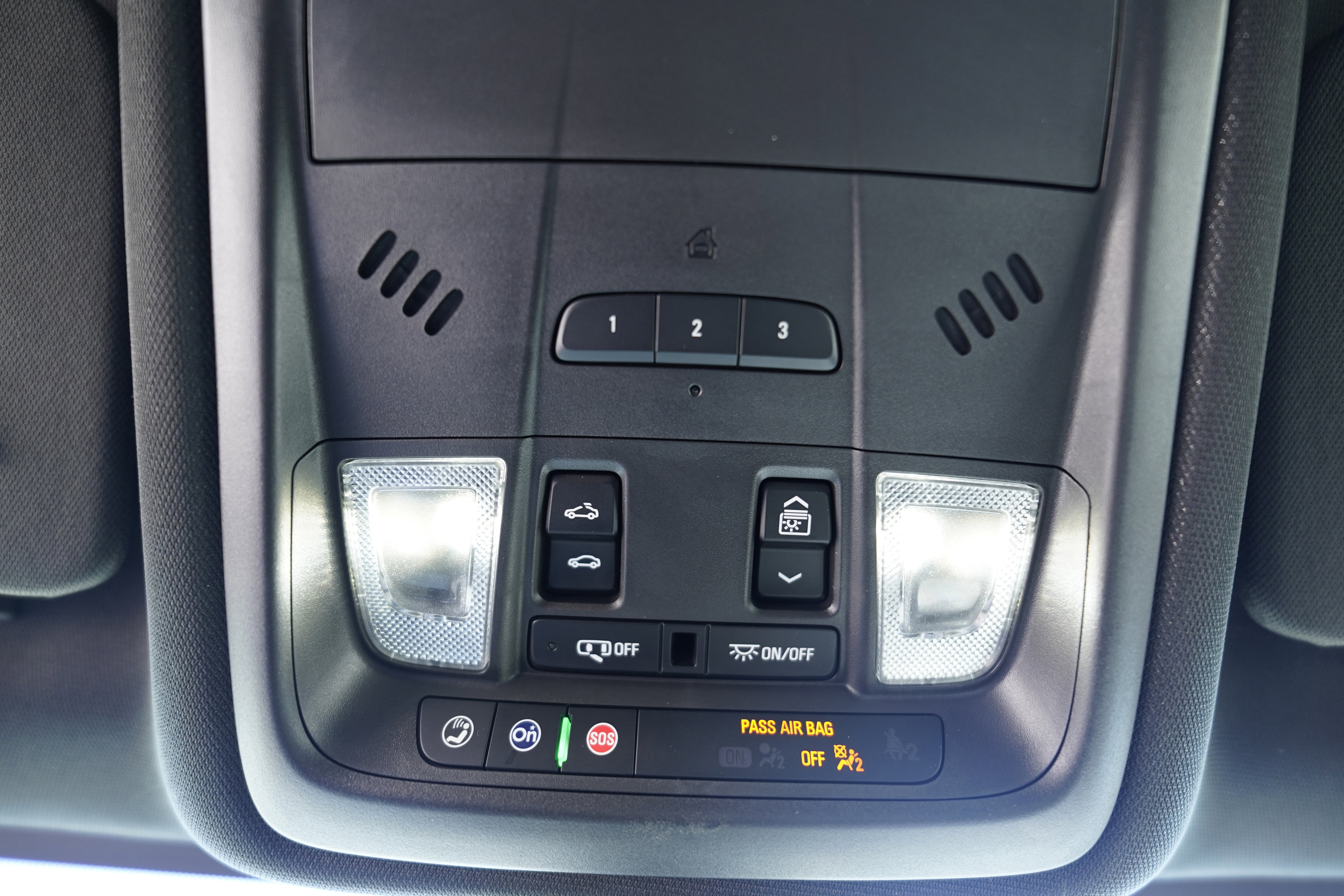 Used 2024 Chevrolet Blazer RS w/ Driver Confidence II Package image 21