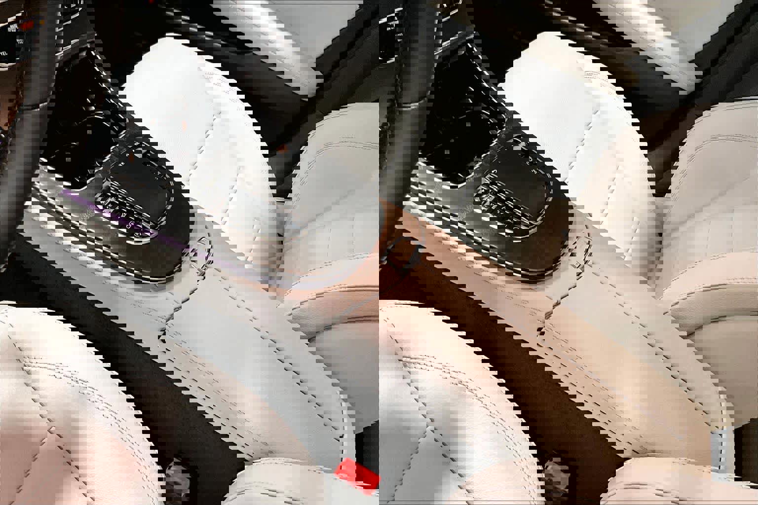 Used 2023 Mercedes-Benz E 450 4MATIC All-Terrain Wagon image 16