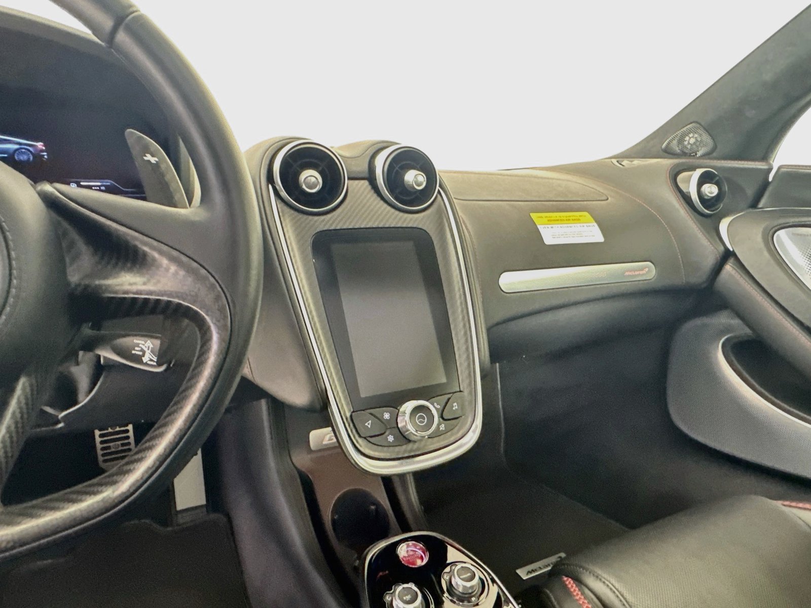 Used 2023 McLaren GT RWD image 14
