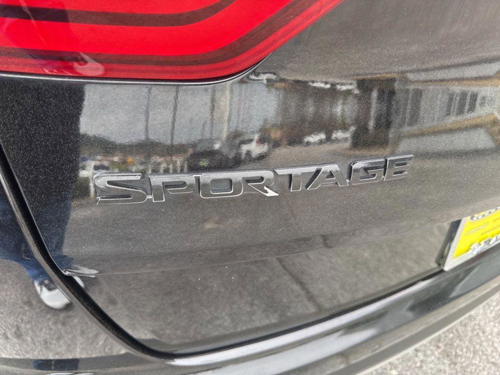 Used 2018 Kia Sportage SX image 30