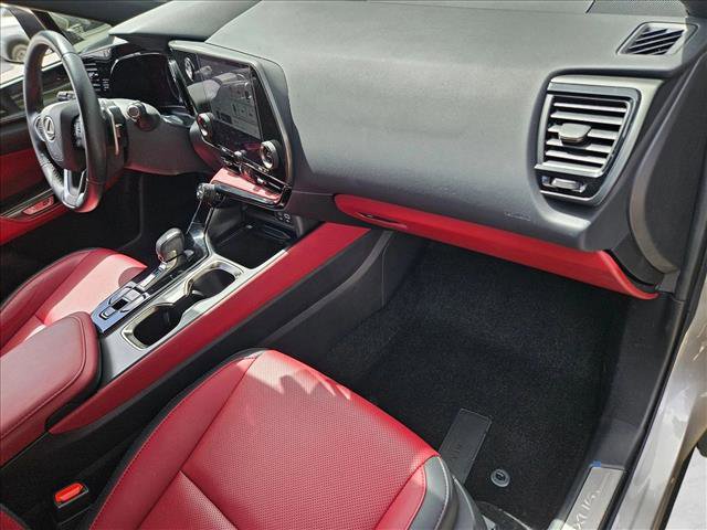 Used 2024 Lexus NX 250 FWD w/ Towing Package (2000 Lbs) image 20