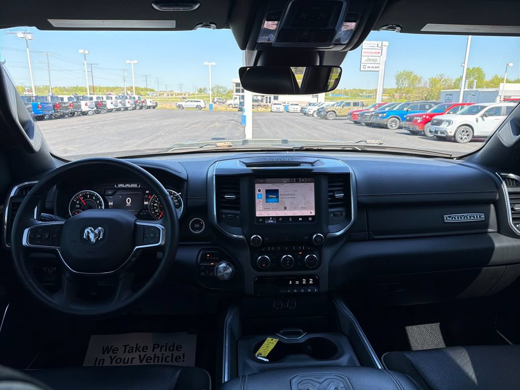 Used 2022 RAM 1500 Laramie w/ Sport Appearance Package AWD/4WD image 12