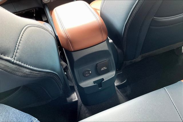 Used 2024 Ford Maverick Lariat w/ 4K Tow Package image 25