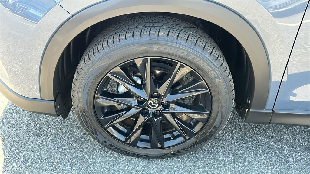 Used 2023 MAZDA CX-5 Carbon Edition image 9