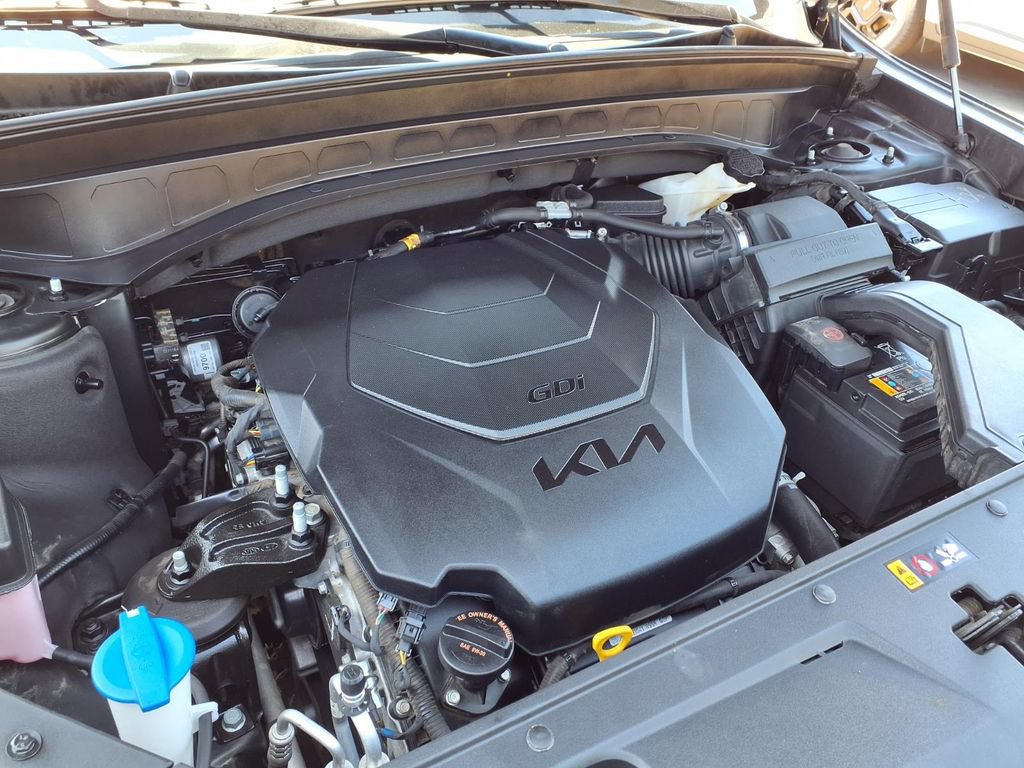 Certified 2023 Kia Telluride S w/ S Sunroof Package AWD/4WD image 24