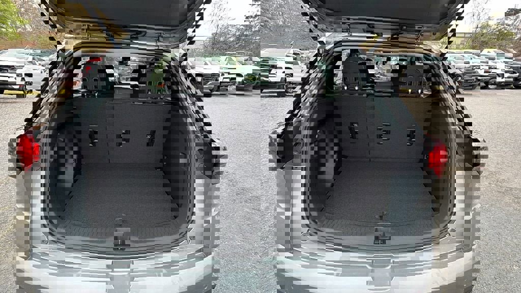 New 2027 Chevrolet Bolt LT image 11