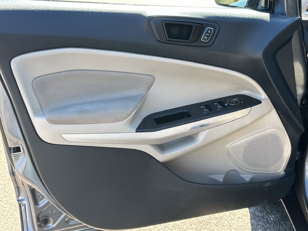 Used 2021 Ford EcoSport S FWD image 11