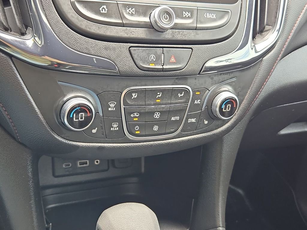 Used 2024 Chevrolet Equinox RS w/ RS Leather Package image 34
