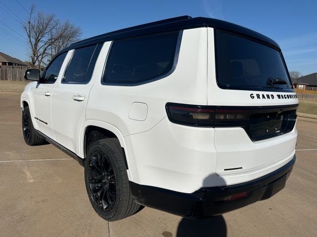 Used 2022 Jeep Grand Wagoneer Series III w/ Rear Seat Video Group 1 image 3