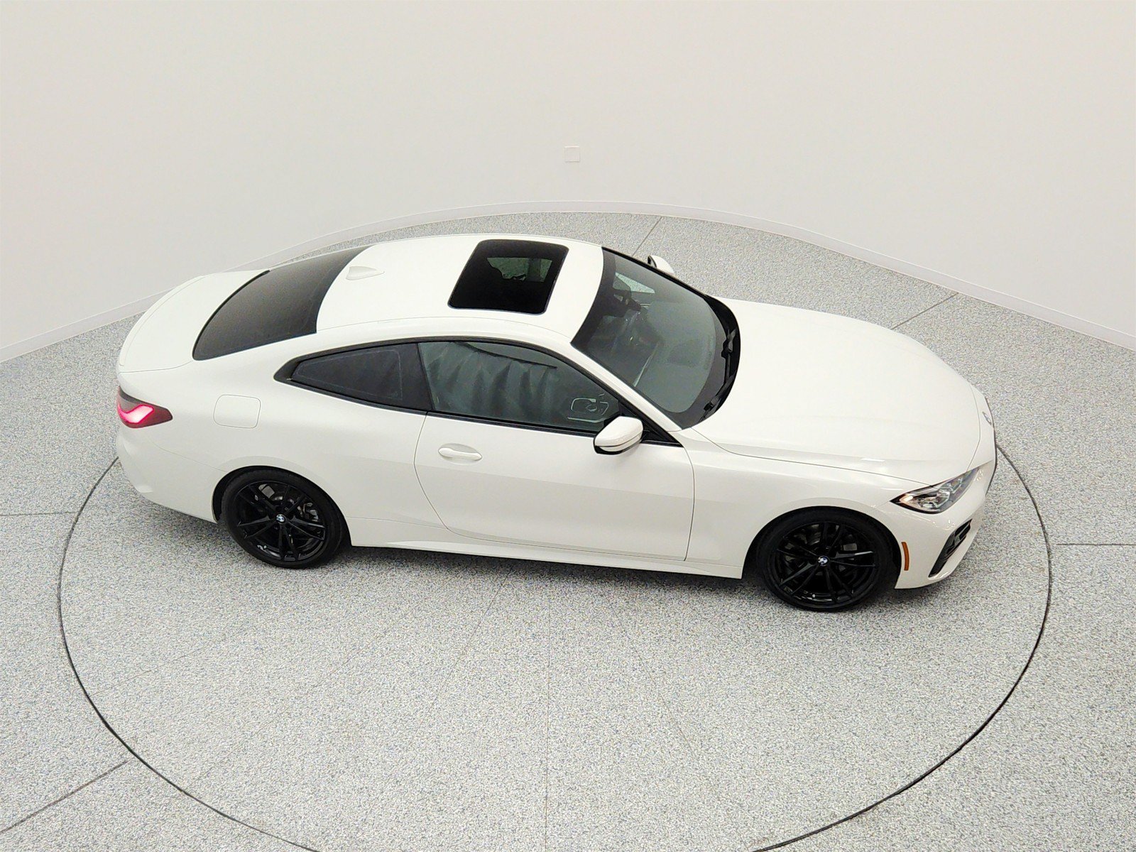 Used 2023 BMW 430i Coupe w/ M Sport Package RWD image 25