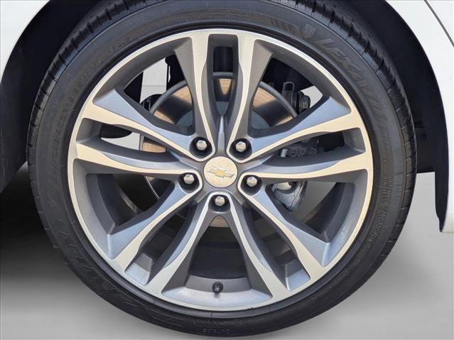 Used 2022 Chevrolet Malibu LT image 24