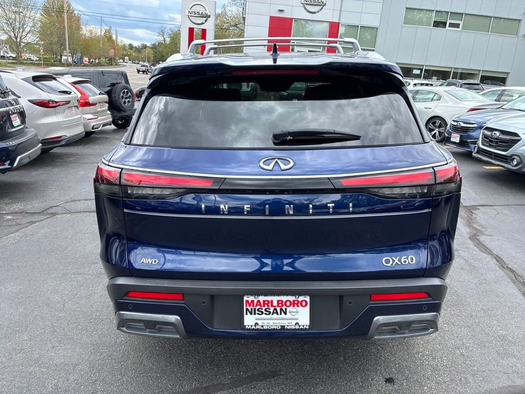 Used 2023 INFINITI QX60 Sensory w/ Vision Package AWD/4WD image 6