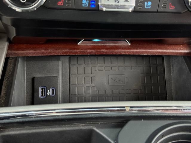 Used 2022 Ford F250 King Ranch w/ Chrome Package AWD/4WD image 20