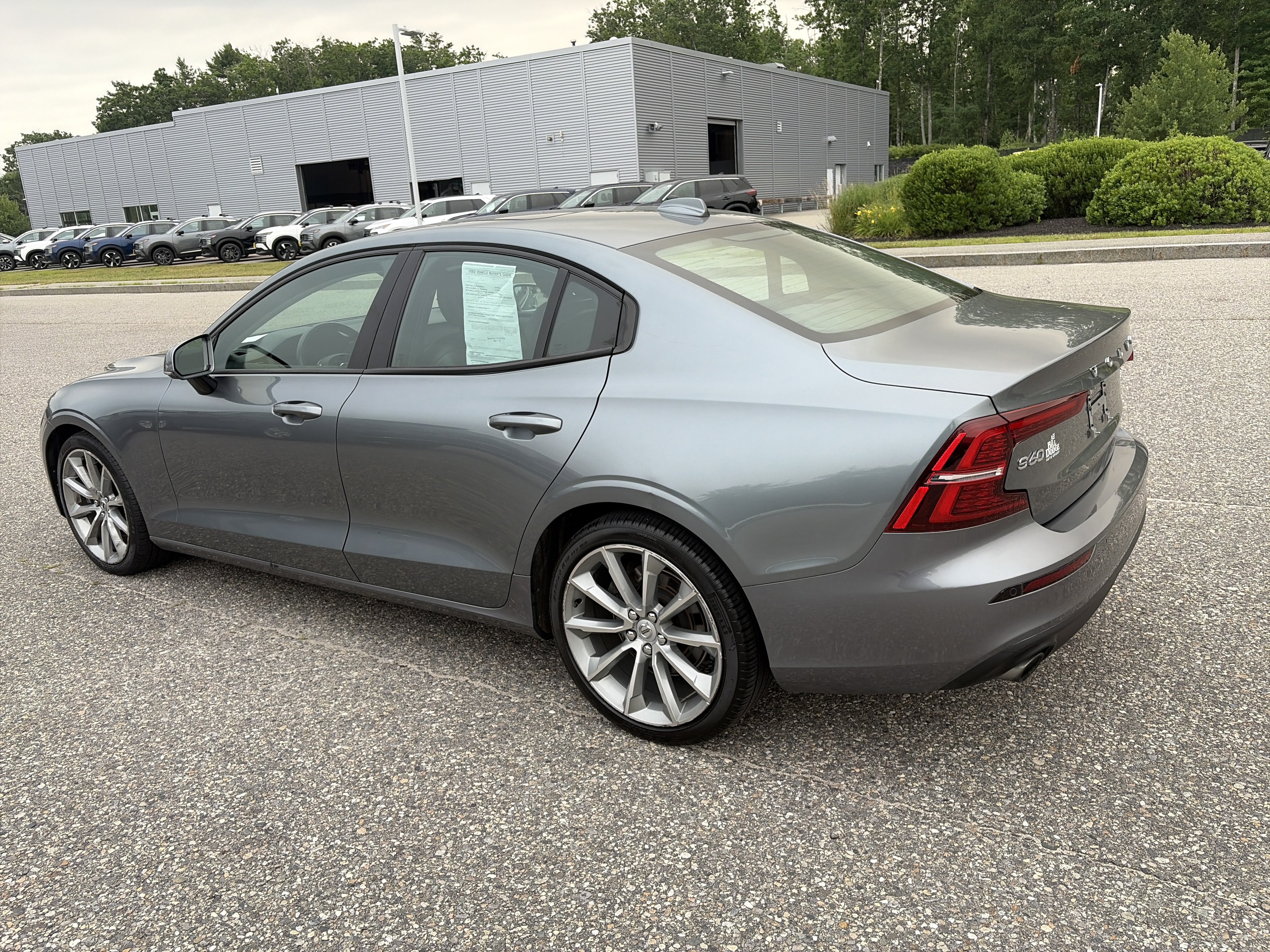 Used 2020 Volvo S60 T5 Momentum w/ Protection Package FWD image 7