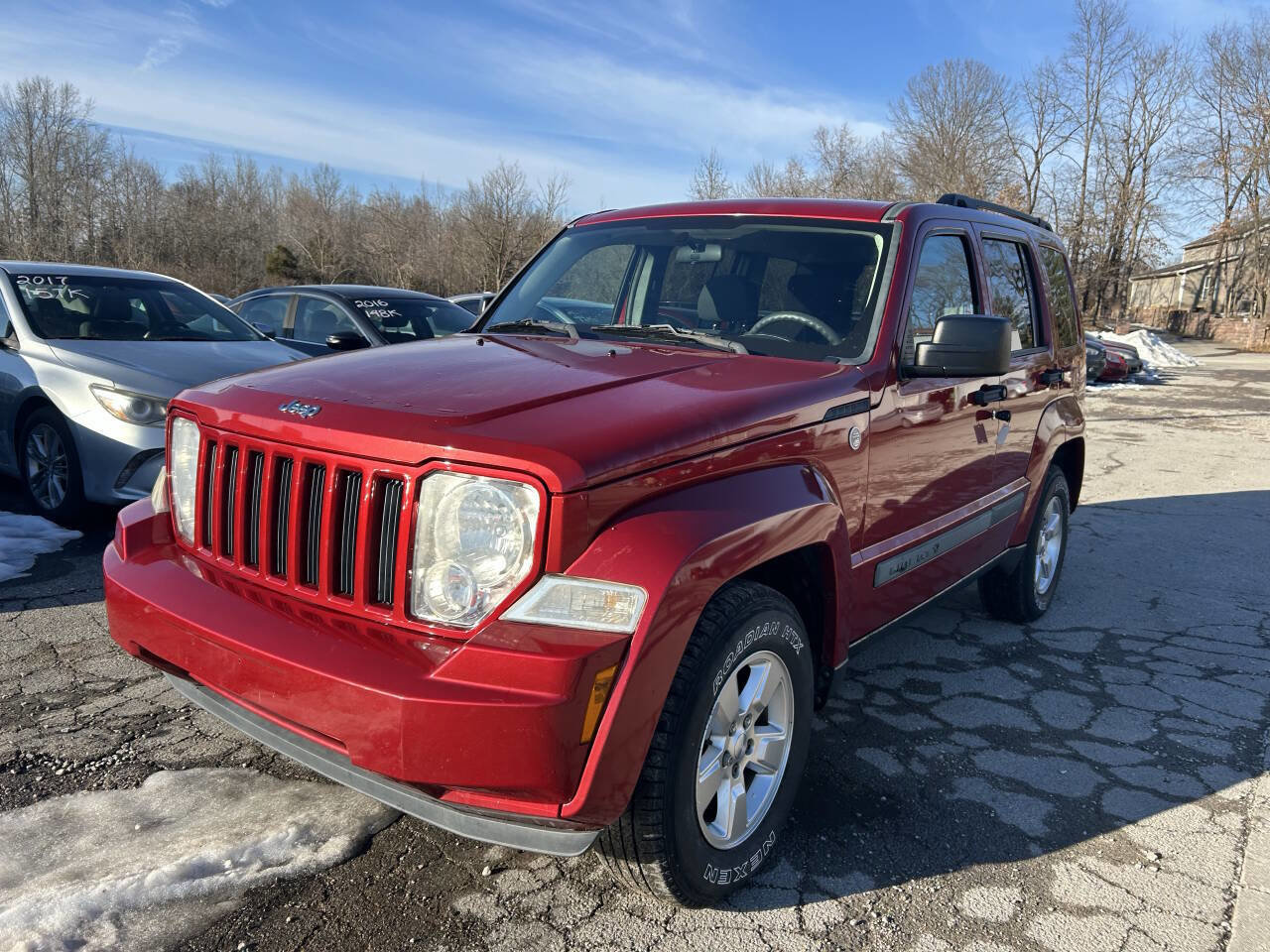 Used 2010 Jeep Liberty Sport w/ Popular Equipment Group image 2