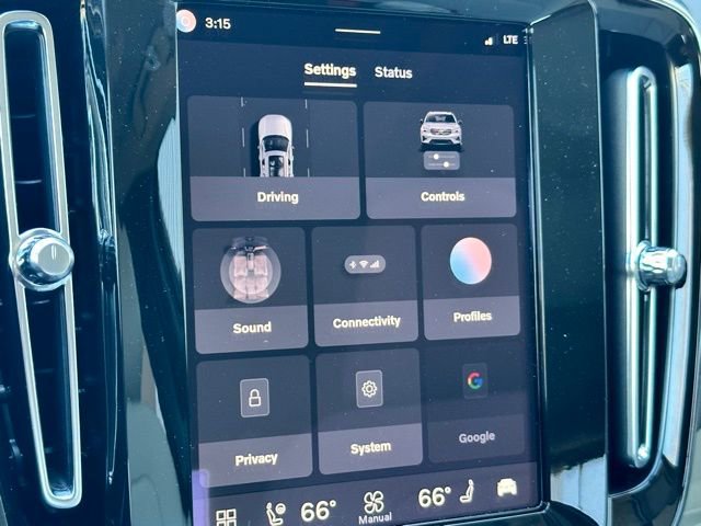 New 2026 Volvo XC40 B5 Plus w/ Protection Package Premier image 12