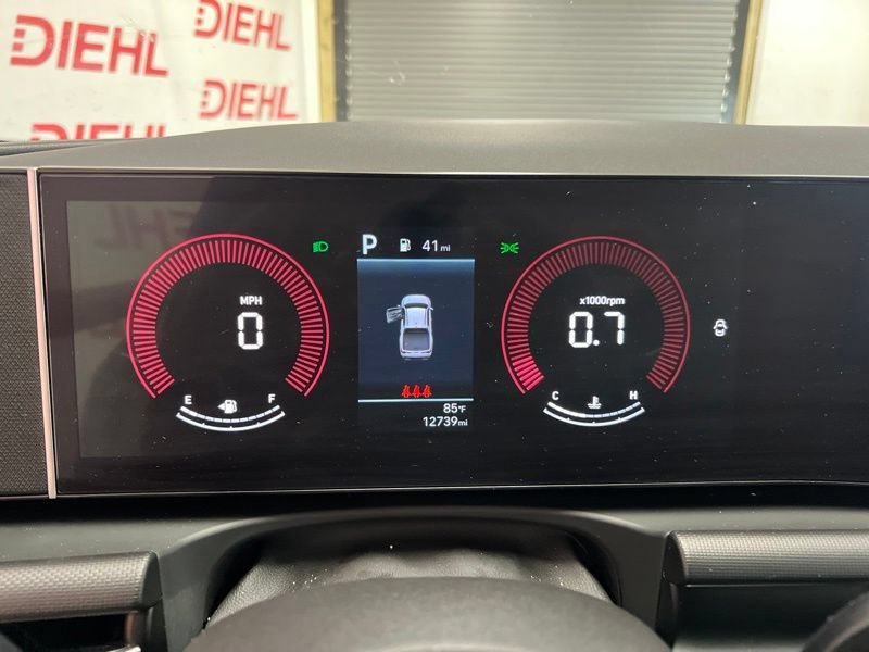 Used 2025 Hyundai Santa Cruz SEL AWD/4WD image 20