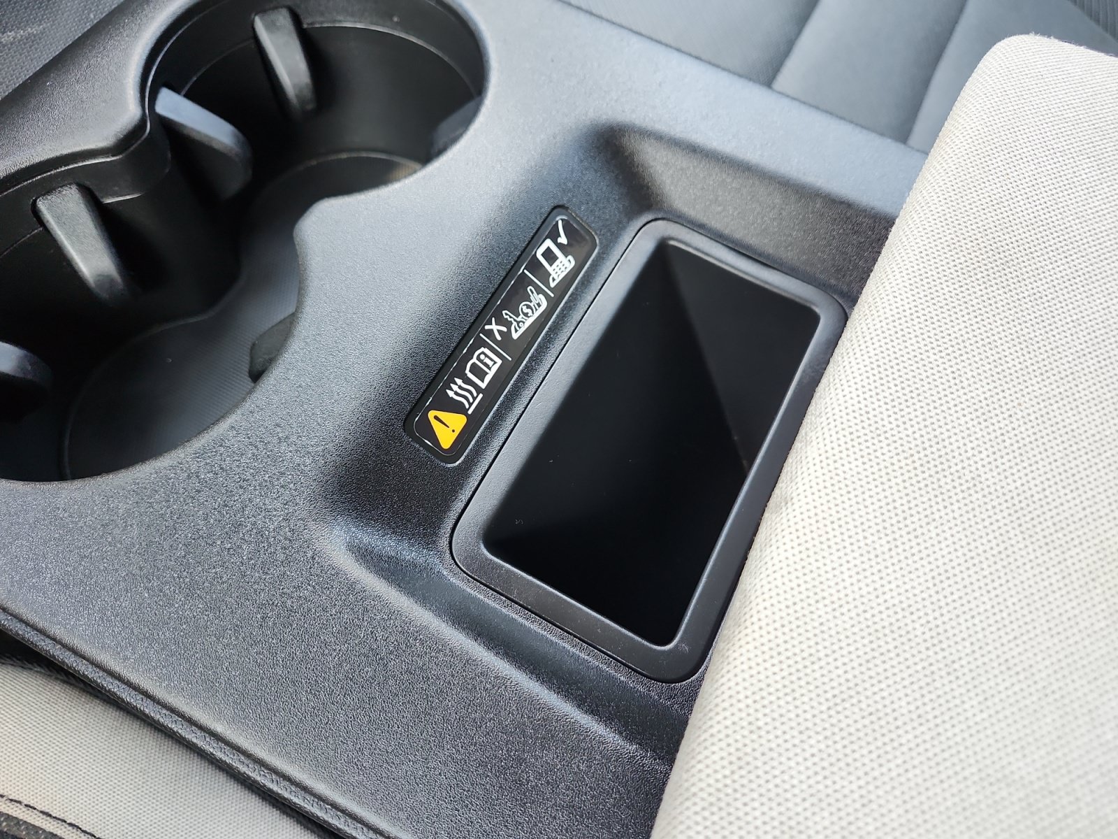 Used 2024 Honda Prologue EX image 23