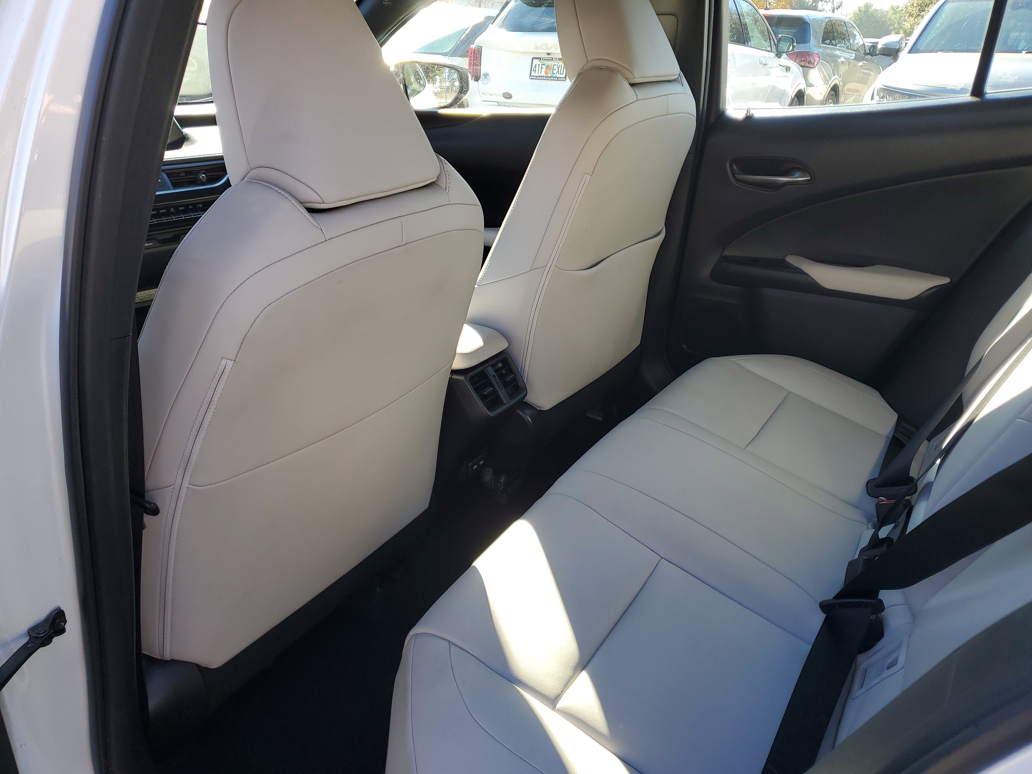 Used 2021 Lexus UX 200 w/ Accessory Package (Z1) image 9