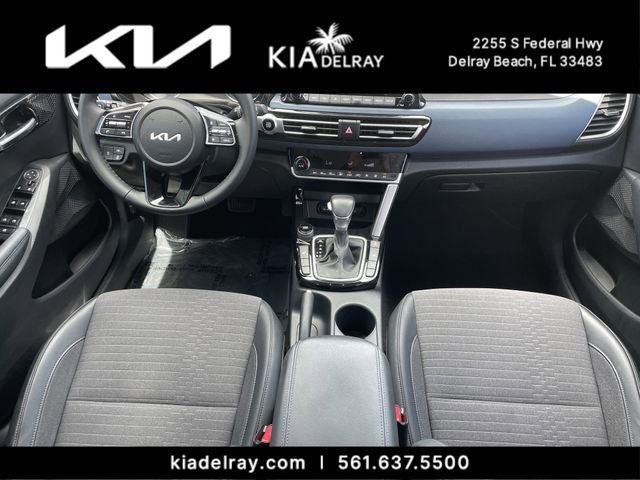 Used 2023 Kia Seltos Nightfall Edition image 11