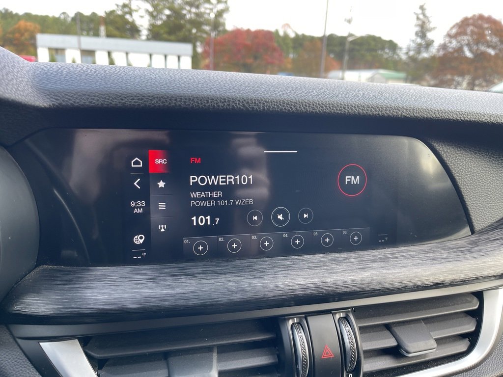 Used 2022 Alfa Romeo Stelvio Sprint image 14